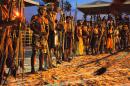 índios lado a lado na arena