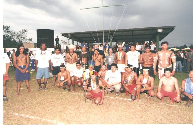 Apresentação em frente ao palco