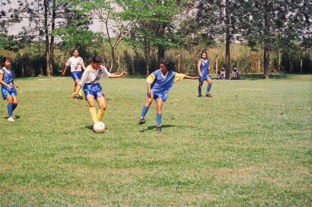 Brincando de futebol