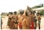 Índios na praia